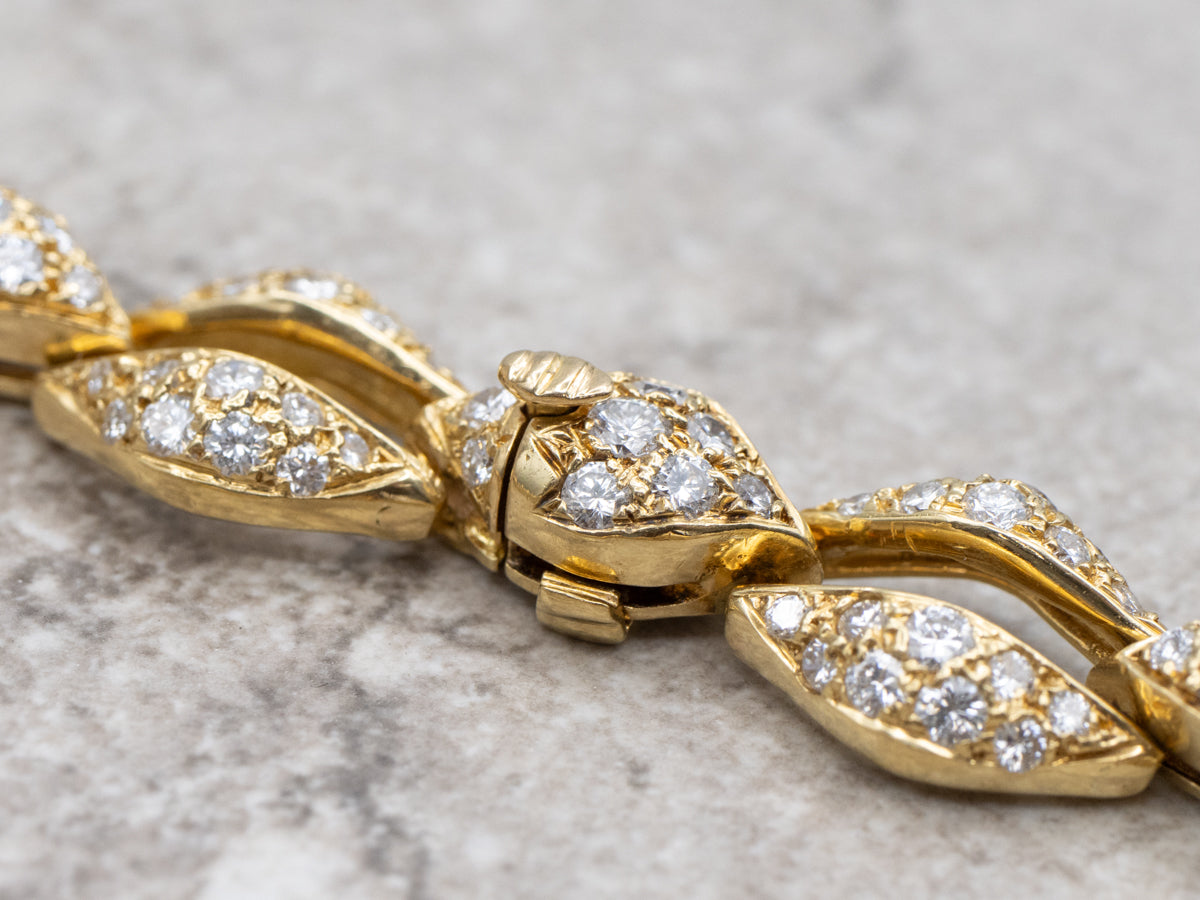 Opulent Pave-Set Diamond and Gold Link Necklace with Removable Drop Pendant