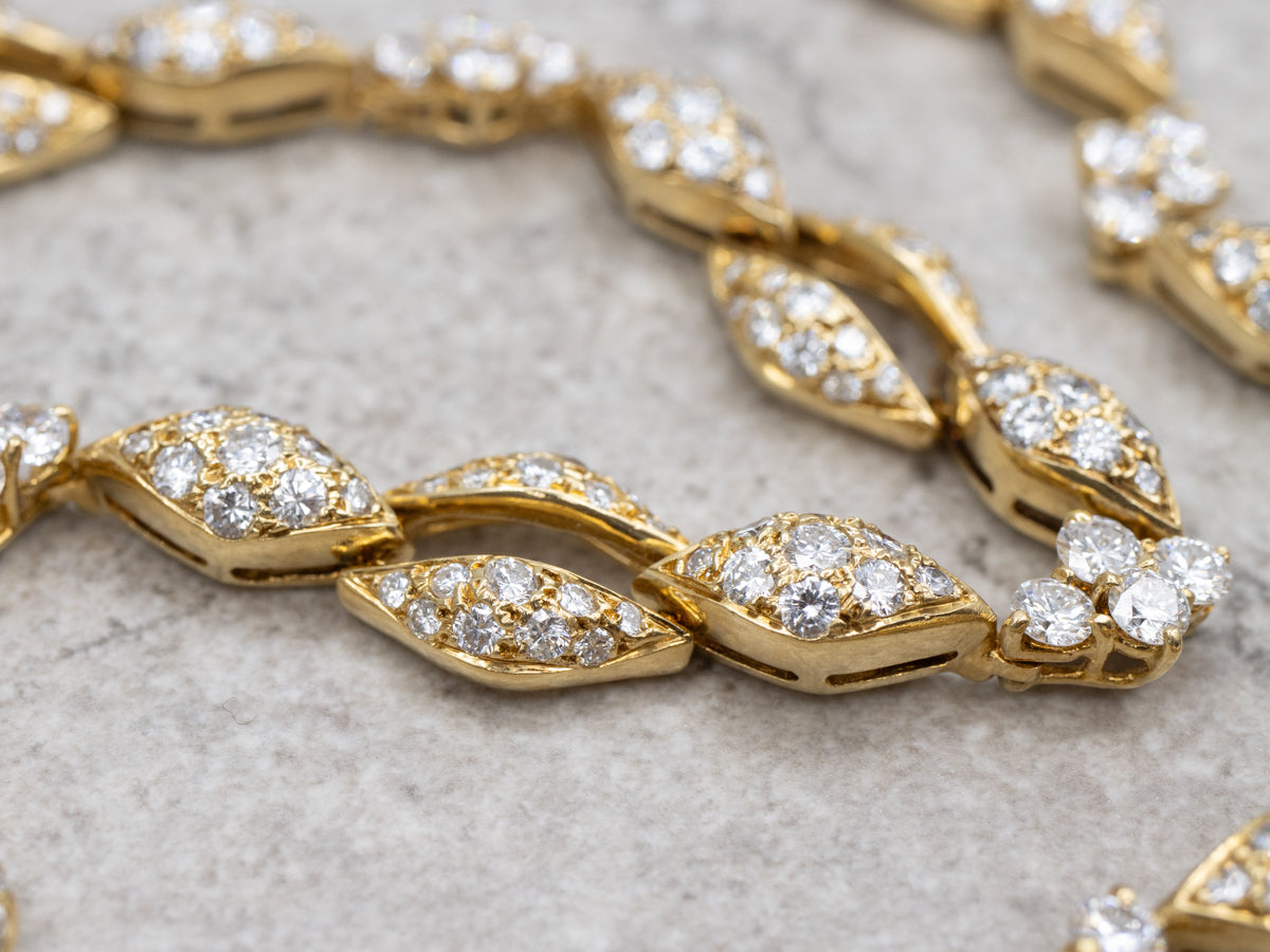 Opulent Pave-Set Diamond and Gold Link Necklace with Removable Drop Pendant