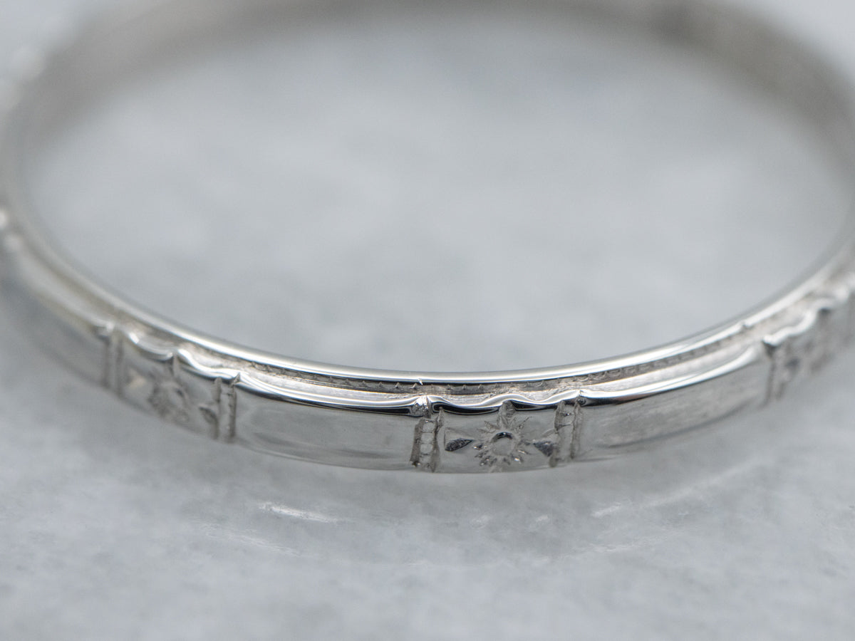 Antique Belais Floral Patterned White Gold Band