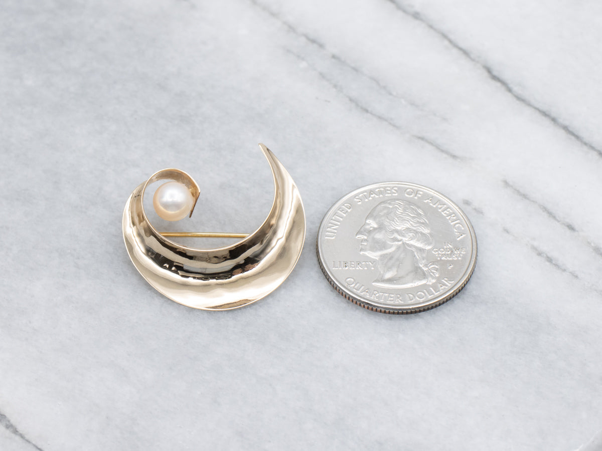 Saltwater Pearl Hand-Formed Yellow Gold Swirl Pin