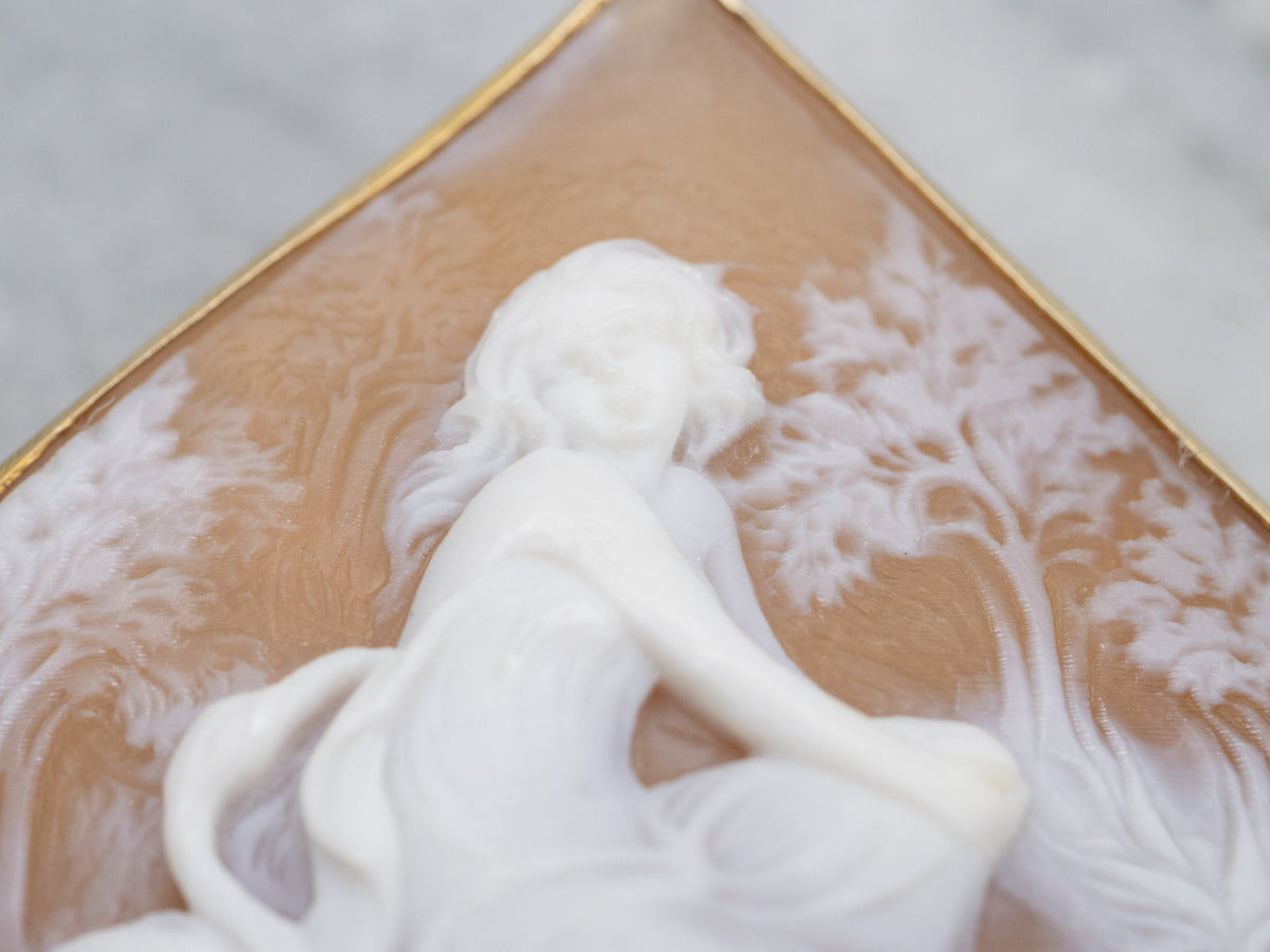 Vintage Gold Cameo Brooch and Pendant with Twist Setting