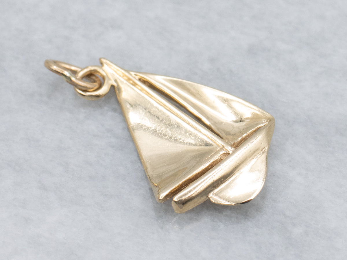 Yellow Gold Sailboat Pendant