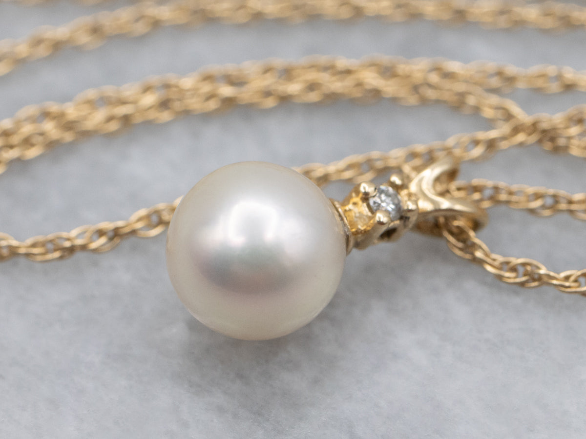 Saltwater Pearl Diamond and Gold Pendant Necklace