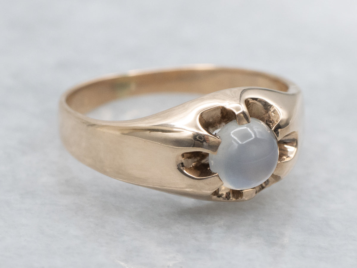 Antique Belcher Set Moonstone and Gold Solitaire Ring