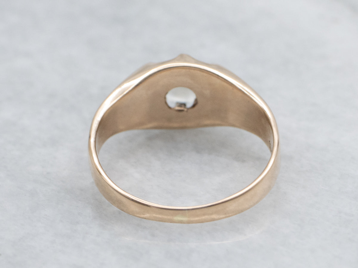 Antique Belcher Set Moonstone and Gold Solitaire Ring