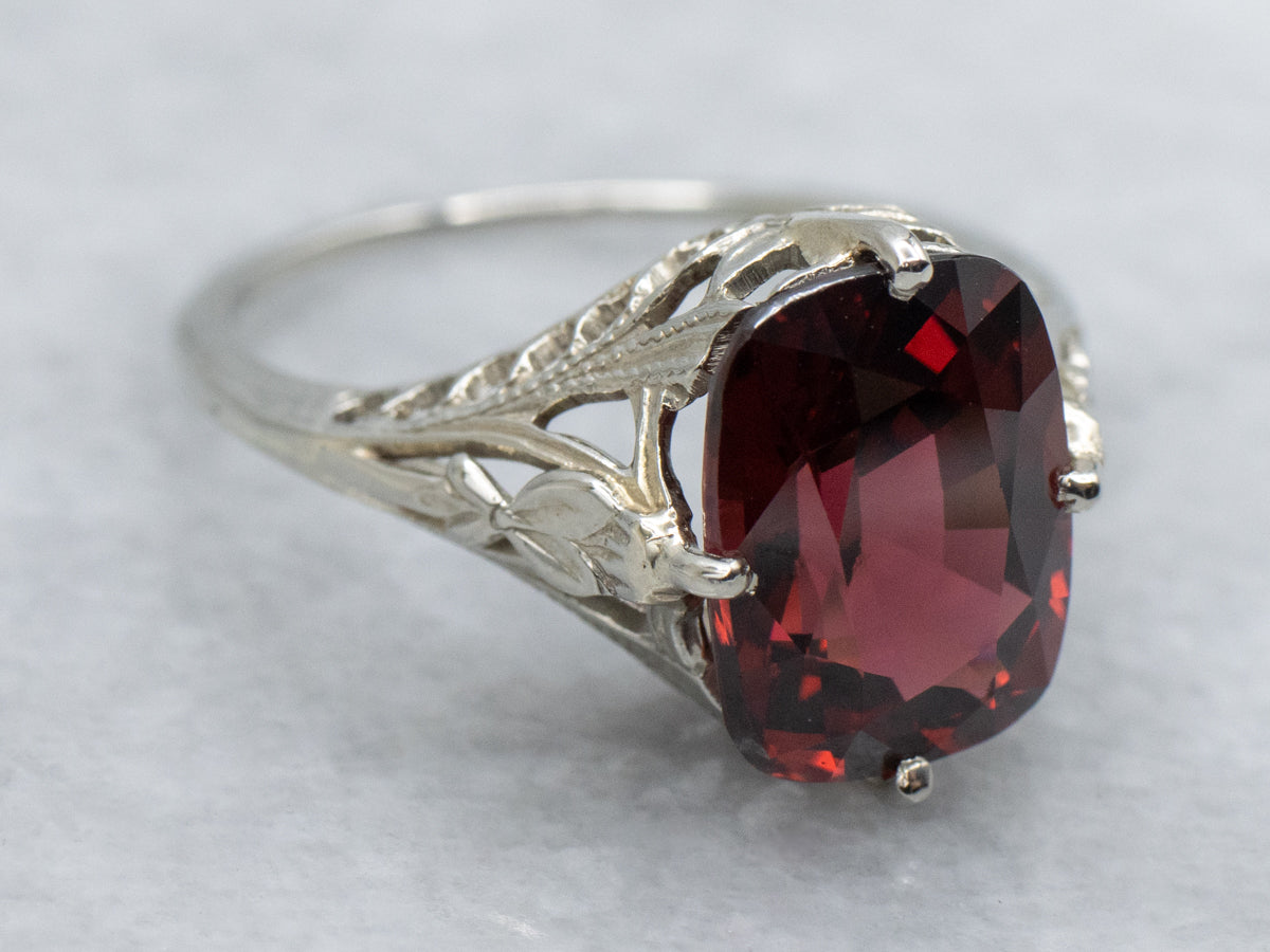 Cushion-Cut Garnet White Gold Art Deco Floral Filigree Ring