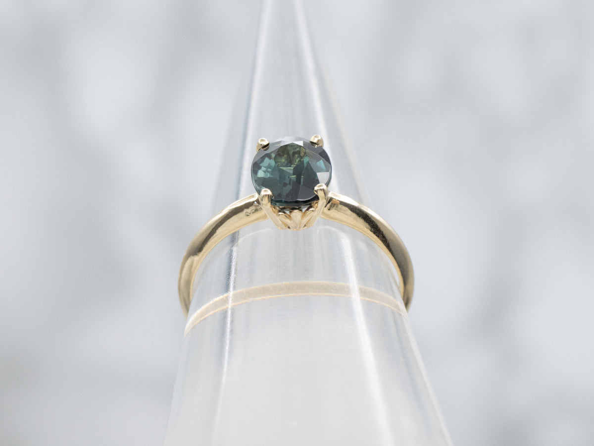 Pretty Green Tourmaline and Gold Solitaire Ring