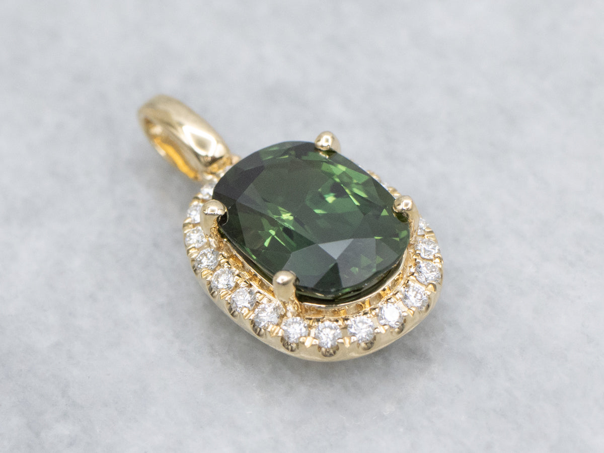 Modern Green Sapphire and Diamond Halo Yellow Gold Pendant