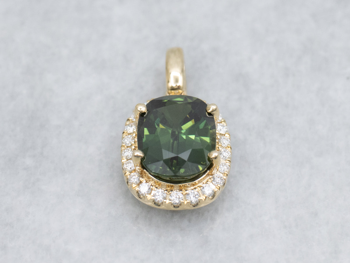 Modern Green Sapphire and Diamond Halo Yellow Gold Pendant