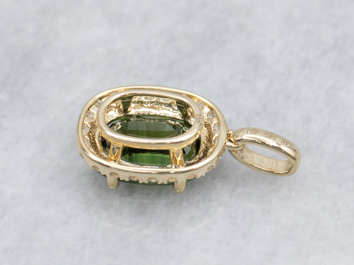 Modern Green Sapphire and Diamond Halo Yellow Gold Pendant