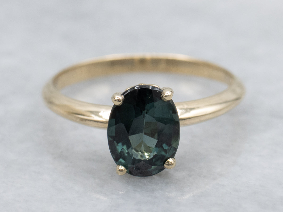 Pretty Green Tourmaline and Gold Solitaire Ring