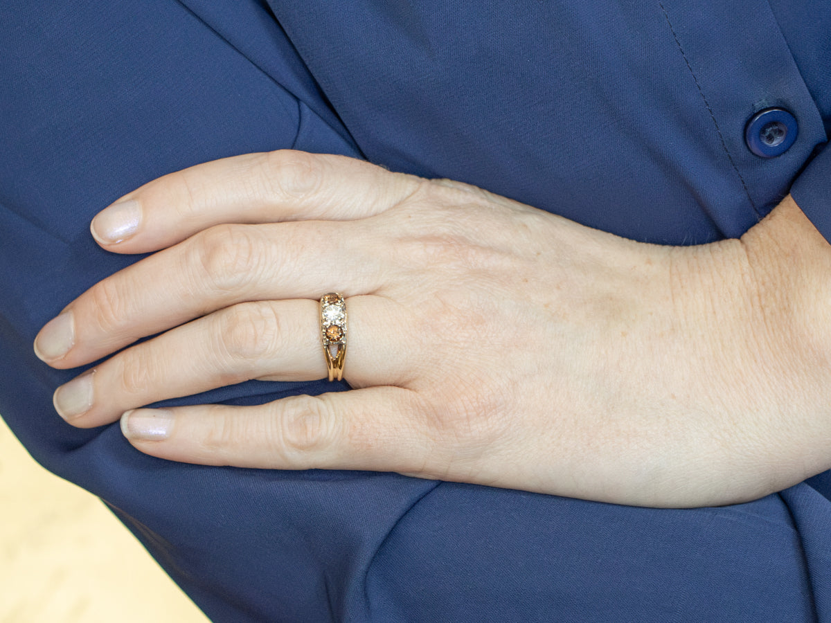 Round-Brilliant Diamond and Mali Garnet Split Shank Ring