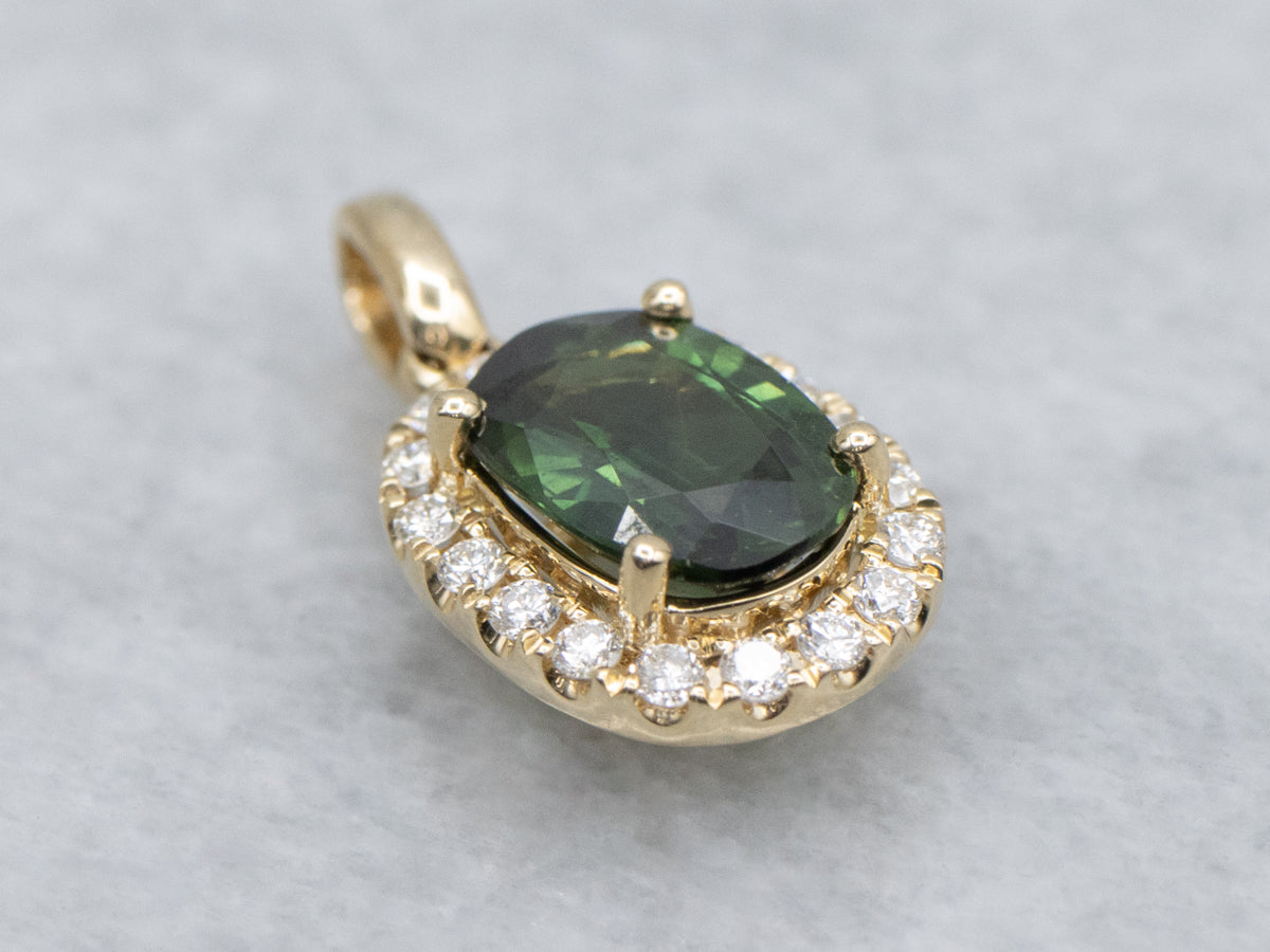 Modern Green Sapphire and Diamond Halo Yellow Gold Pendant