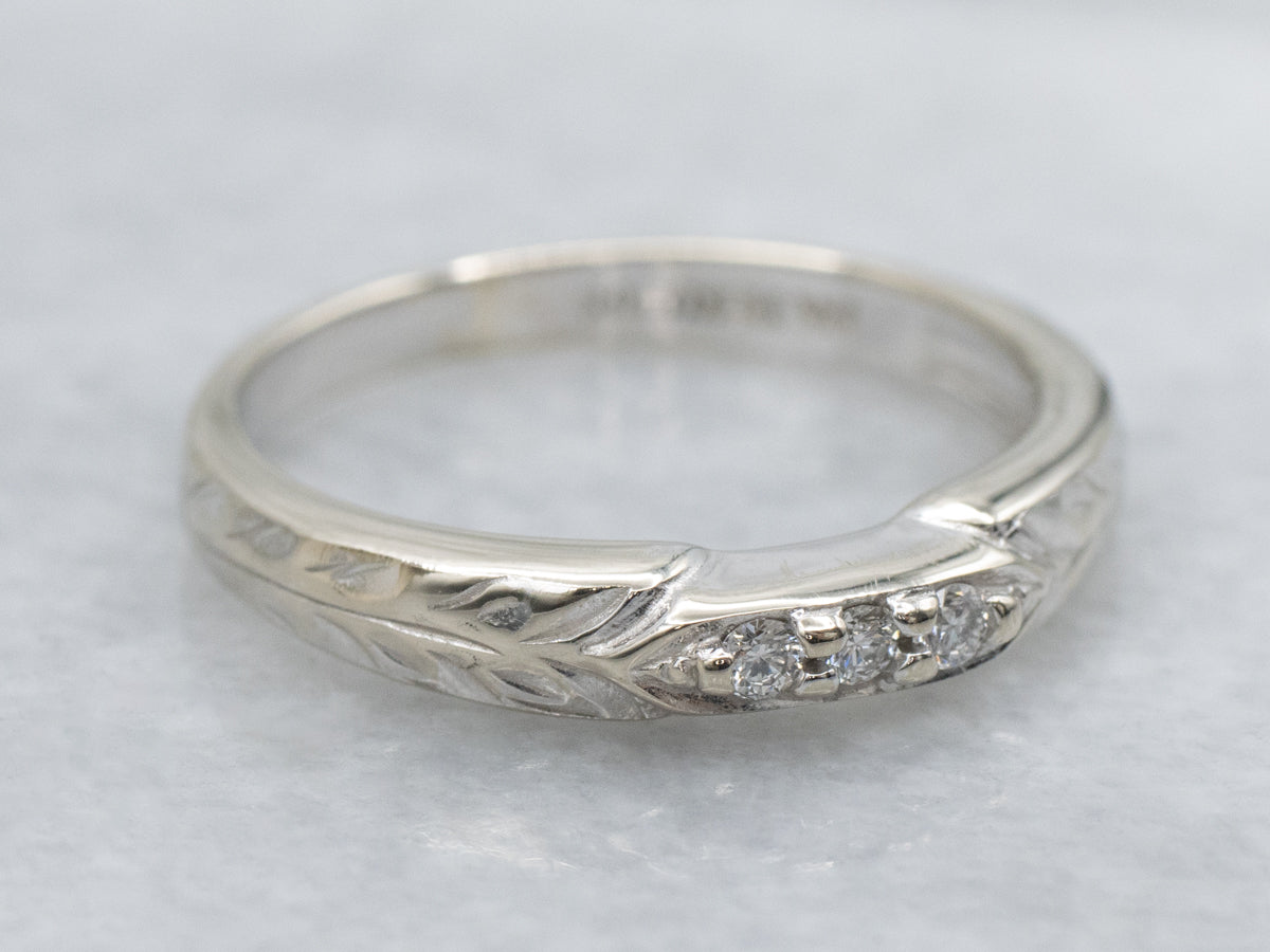 Botanically Engraved Diamond 18-Karat Gold Band