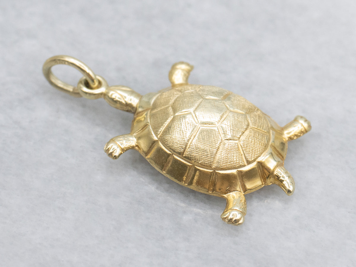 Detailed Yellow Gold Turtle Pendant