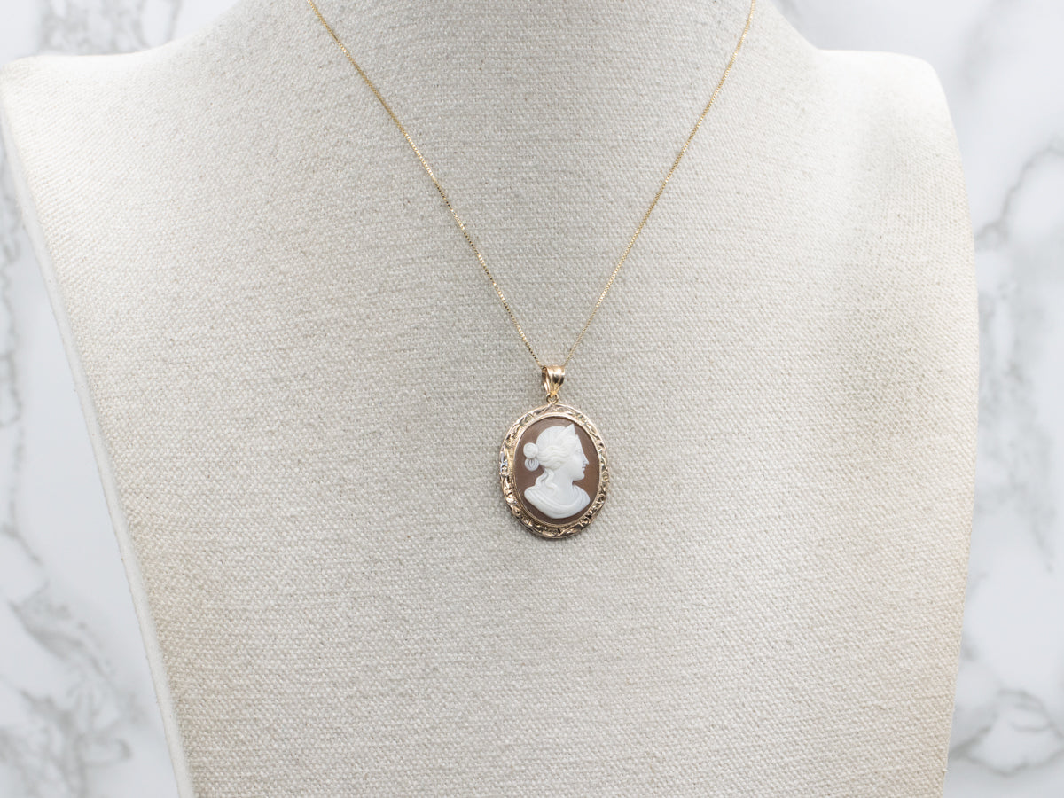 Vintage Cameo Engraved Setting Yellow Gold Pendant