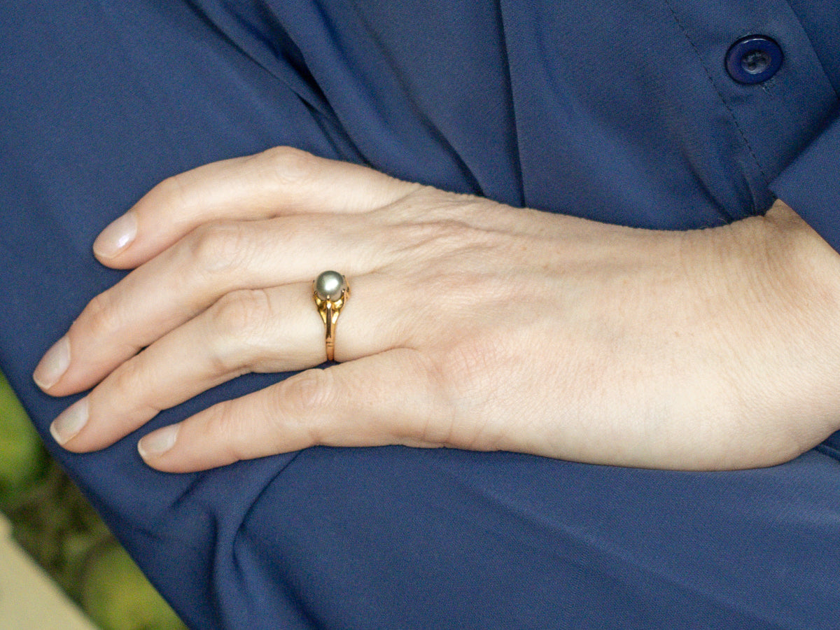 Antique Gold Buttercup Set Grey Pearl Solitaire Ring