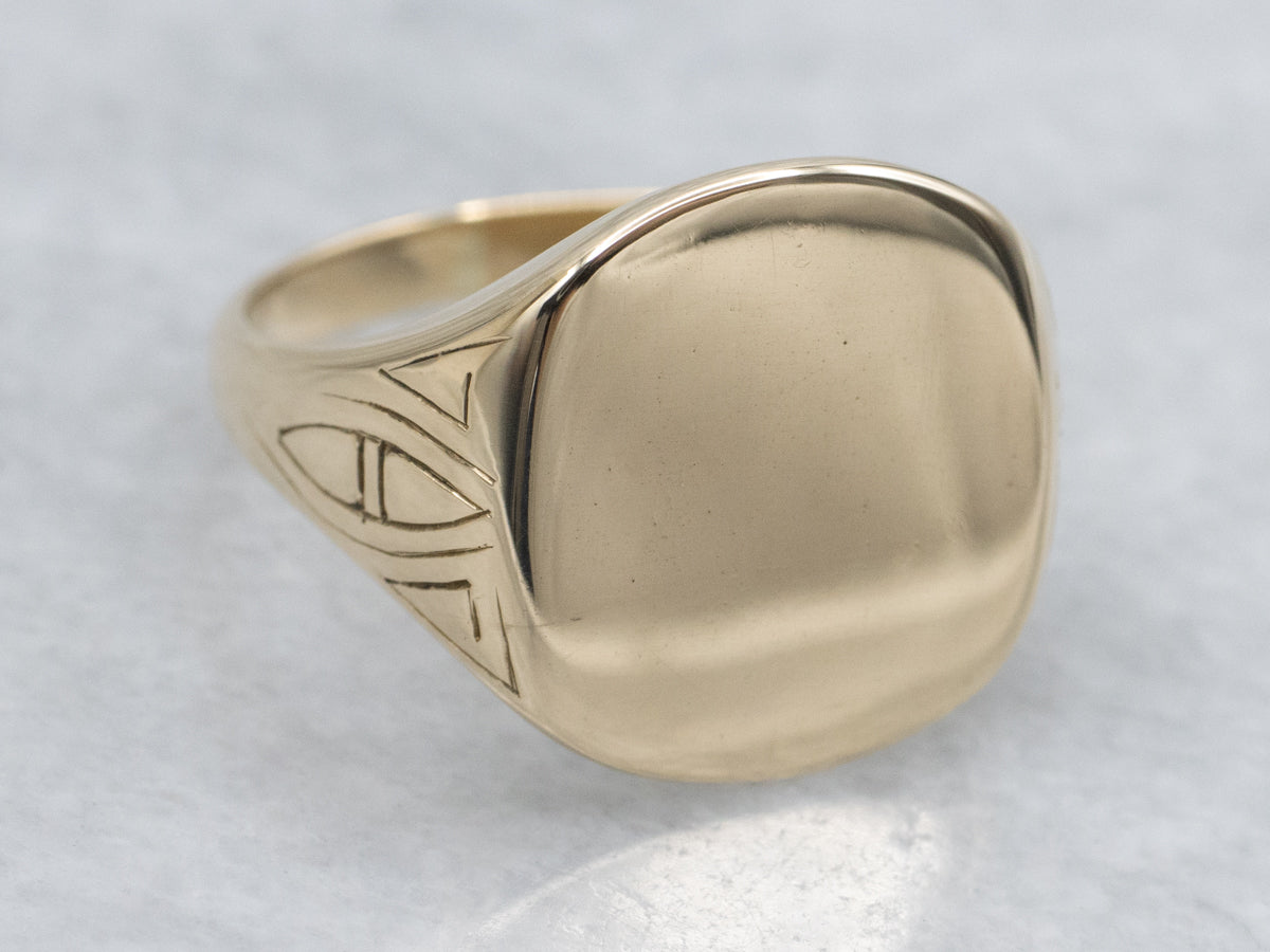 Vintage Gold Square-Top Signet Ring with Greek Key Pattern