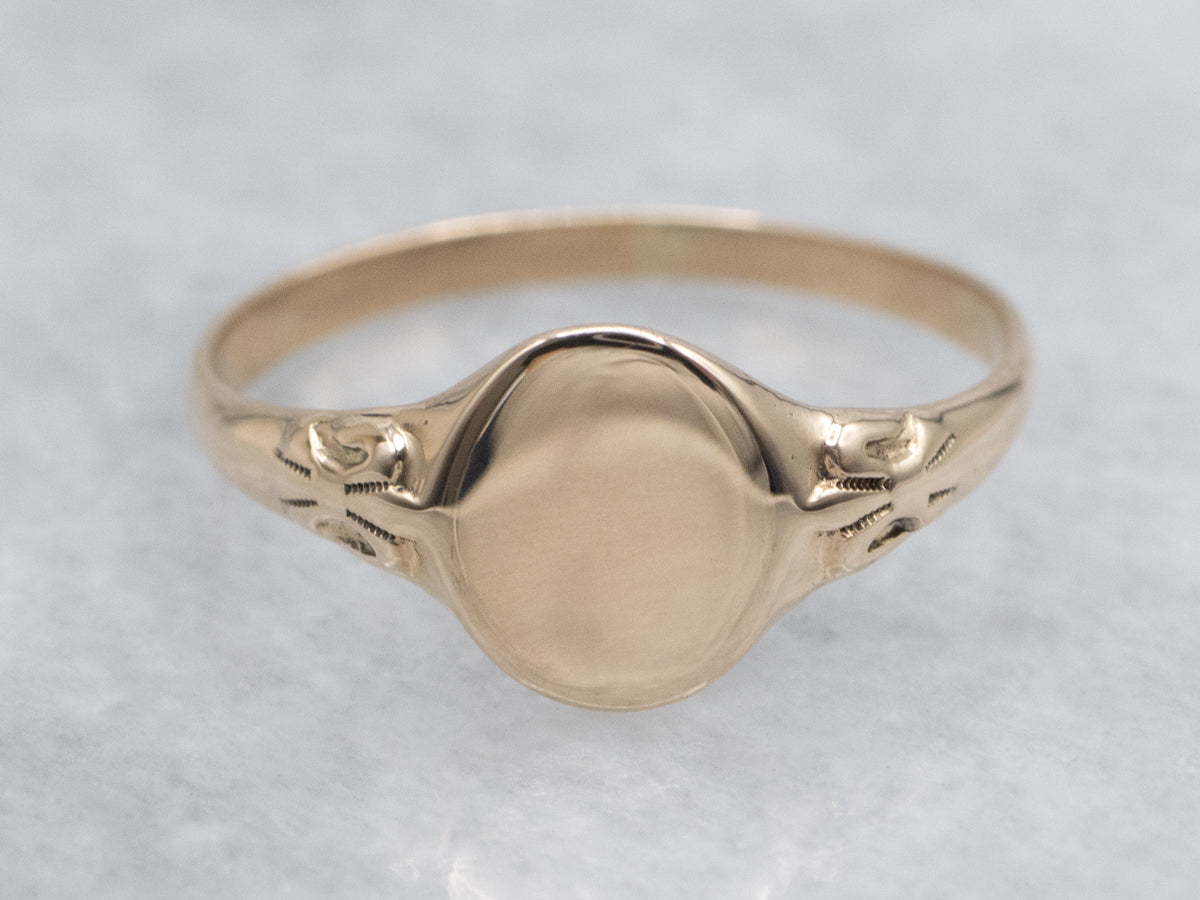 Vintage Yellow Gold Oval-Top Signet Ring