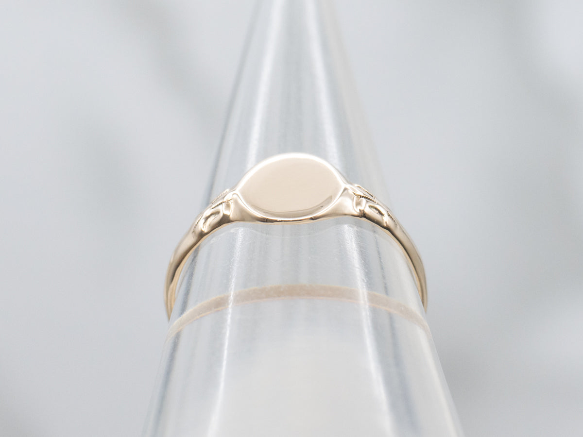 Vintage Yellow Gold Oval-Top Signet Ring