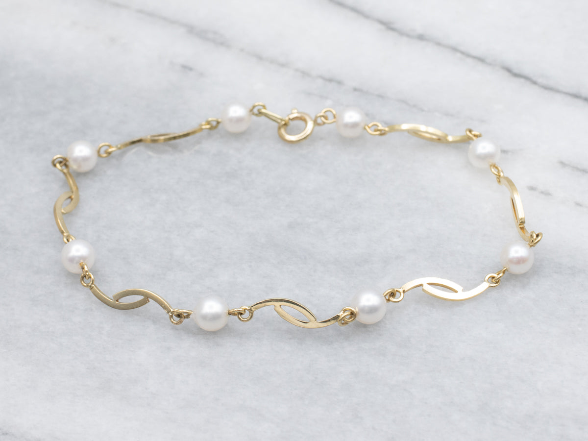 Saltwater Pearl Yellow Gold Curved Link Bracelet
