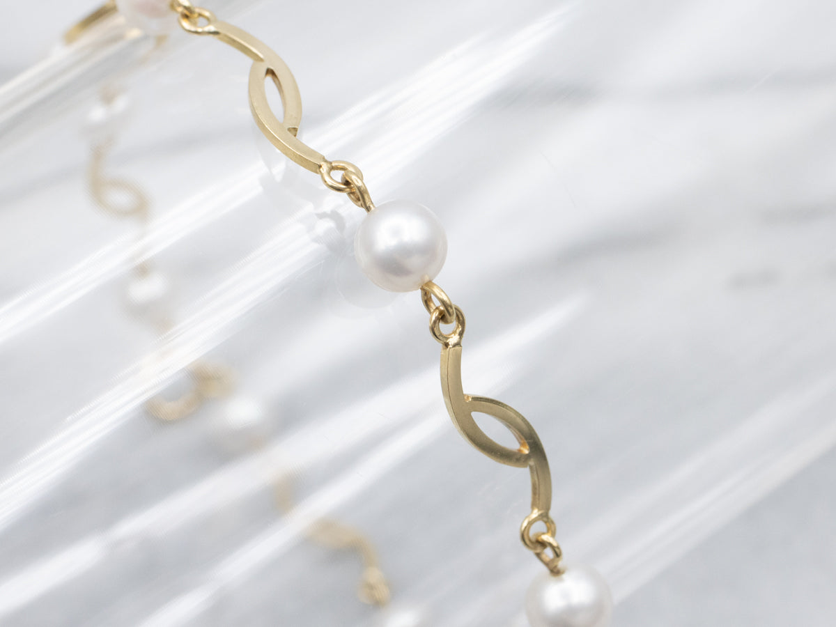 Saltwater Pearl Yellow Gold Curved Link Bracelet