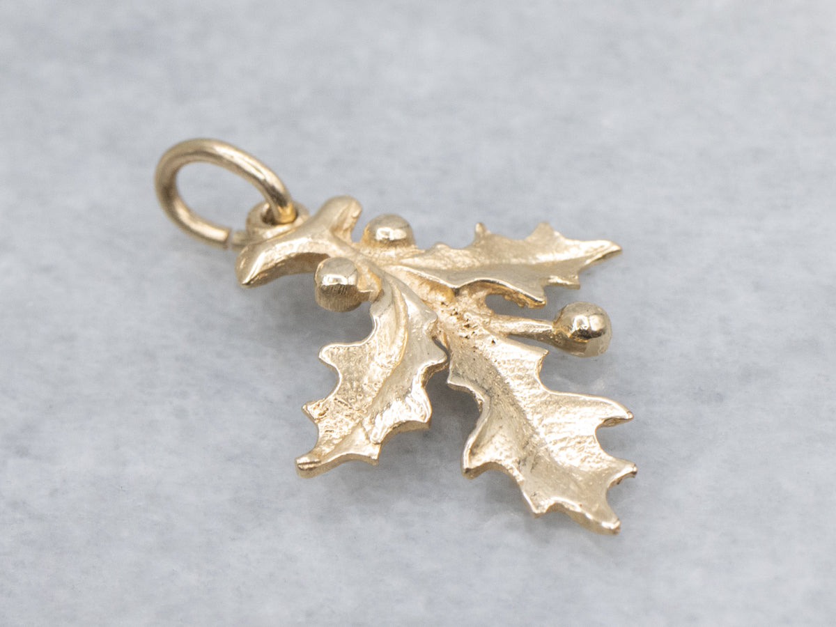 Yellow Gold Textured Holly-Leaf Charm