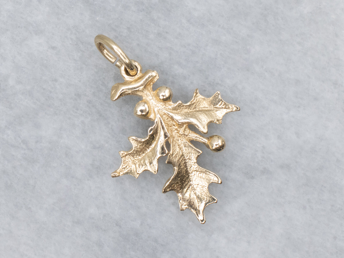 Yellow Gold Textured Holly-Leaf Charm