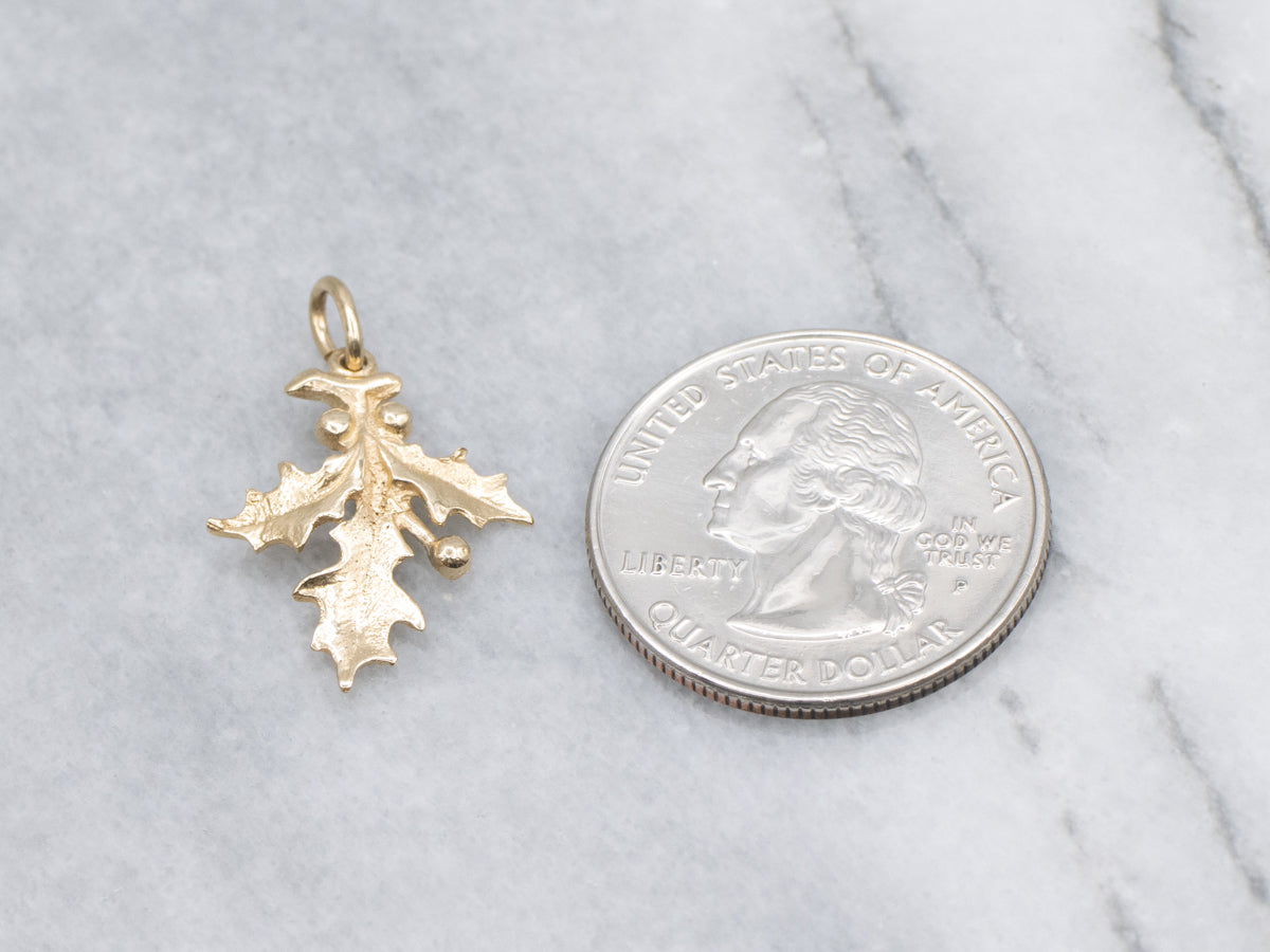 Yellow Gold Textured Holly-Leaf Charm