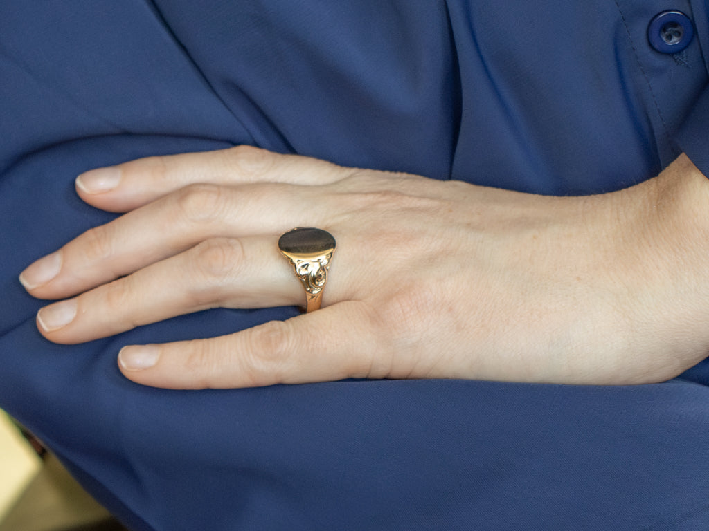Men's Oval Top Signet Ring with Flourish Shoulders