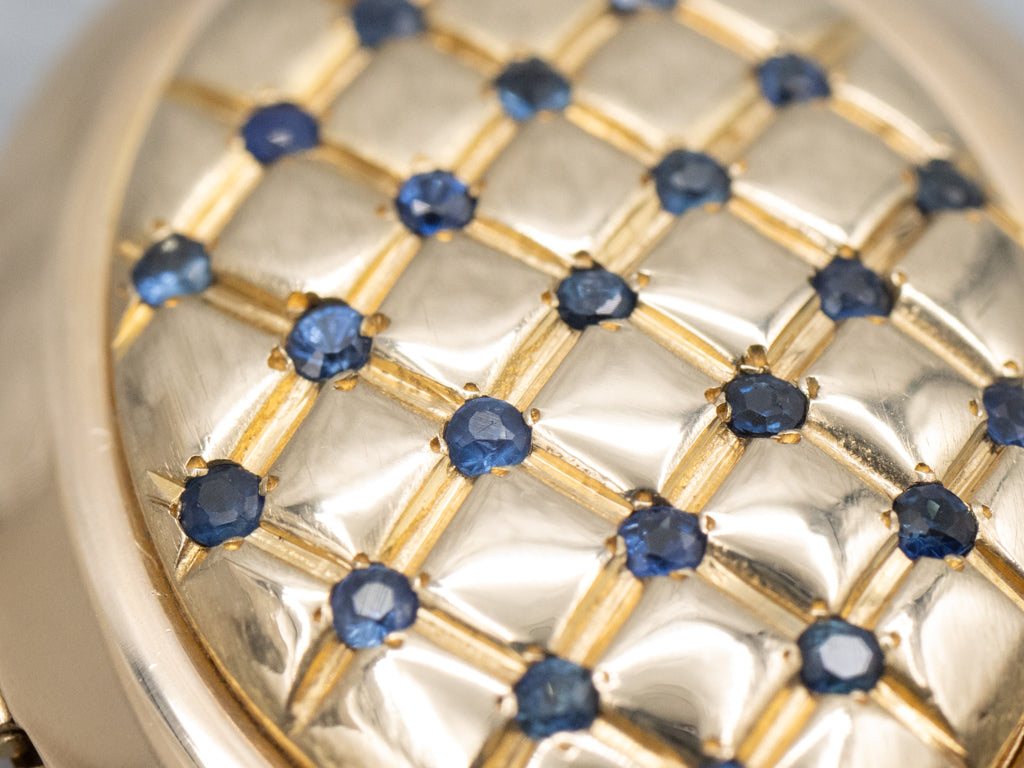 Vintage Gold Sapphire Tufted Pattern Oval-Shaped Locket