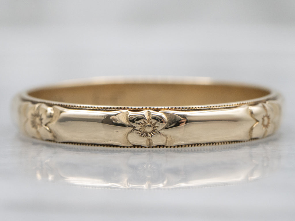 Men's Vintage Gold Forget-Me-Not Patterned Band