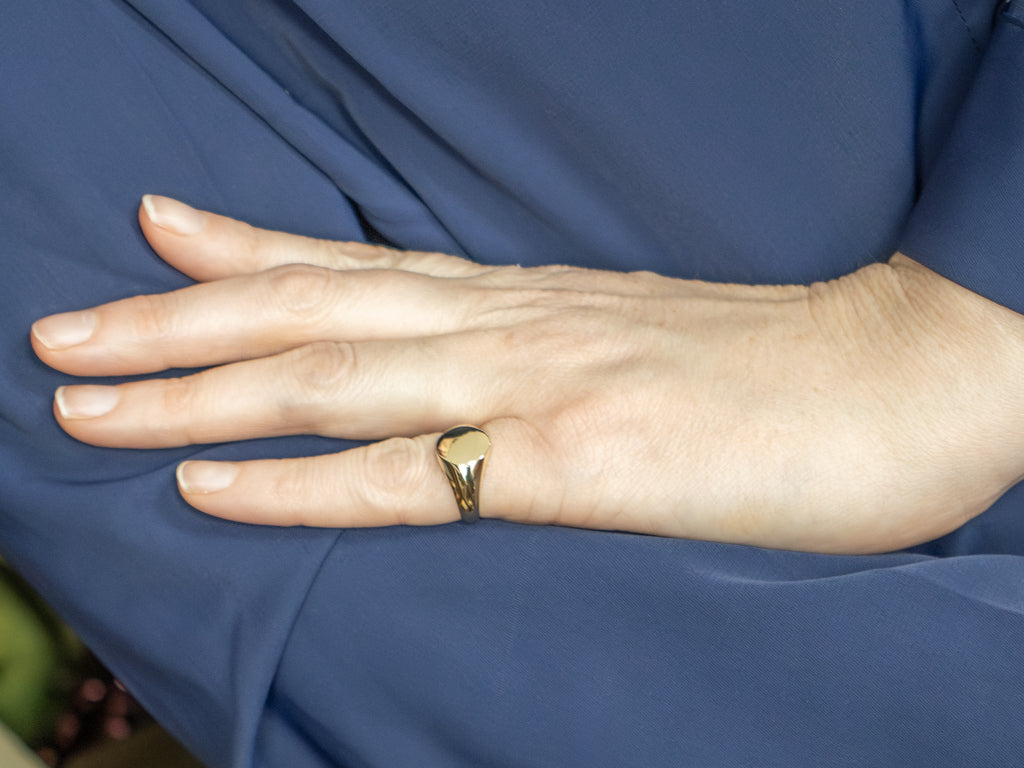Plain Oval-Top Yellow Gold Signet Ring