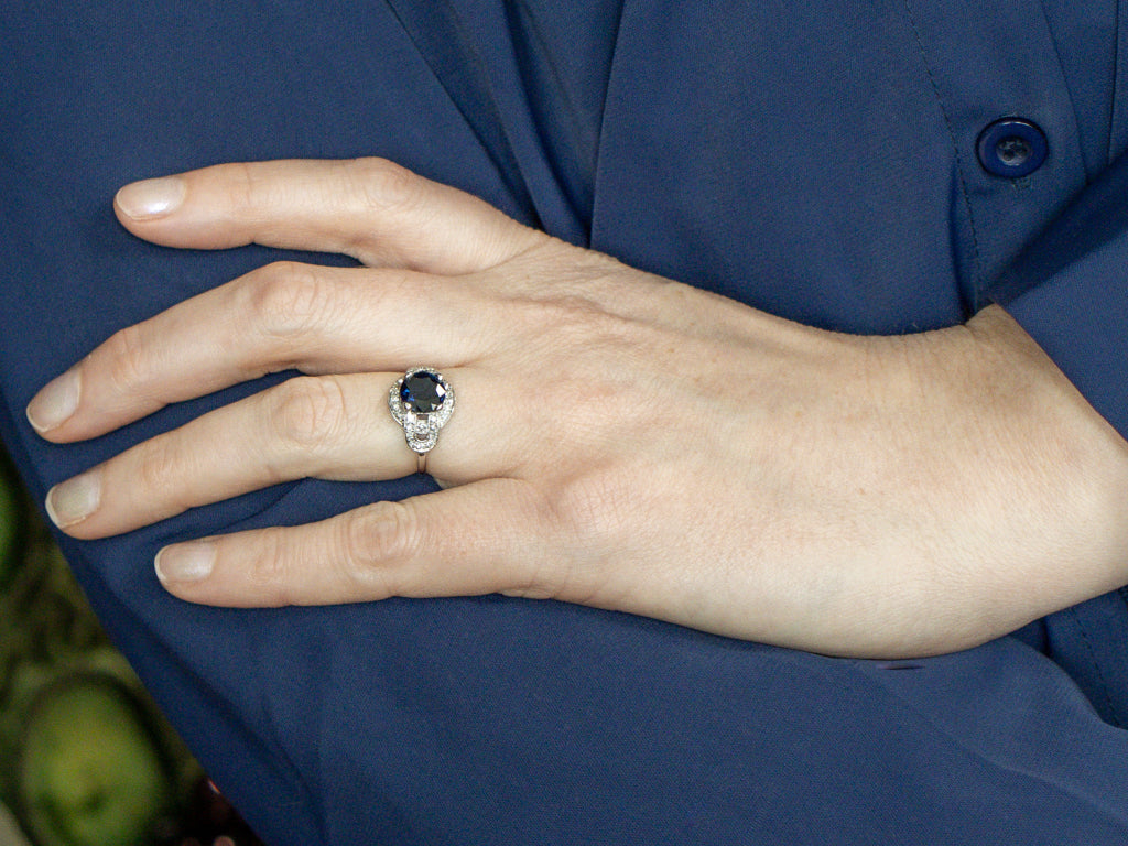Vintage Deep Blue Sapphire and Diamond Platinum Ring