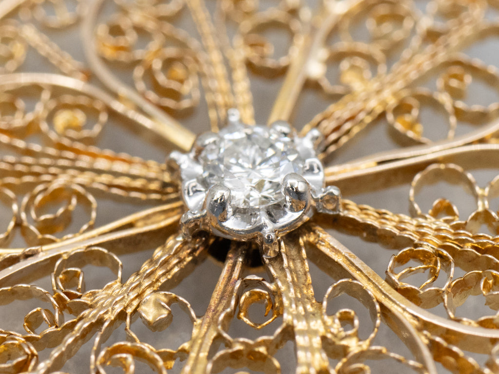 Quilled Gold Filigree Brilliant Diamond Pendant