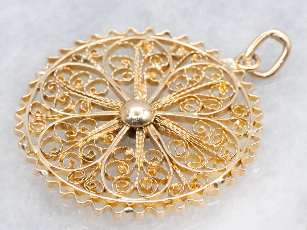 Quilled Gold Filigree Brilliant Diamond Pendant