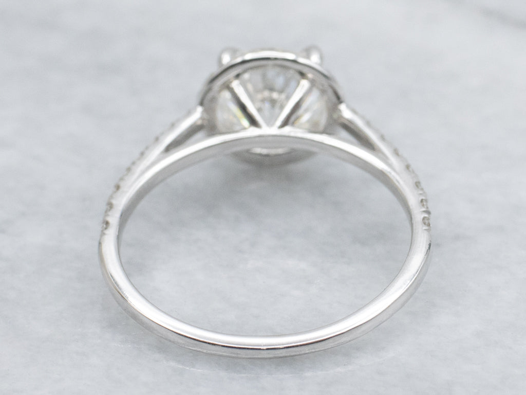 Round Brilliant Modern Diamond Halo Engagement Ring