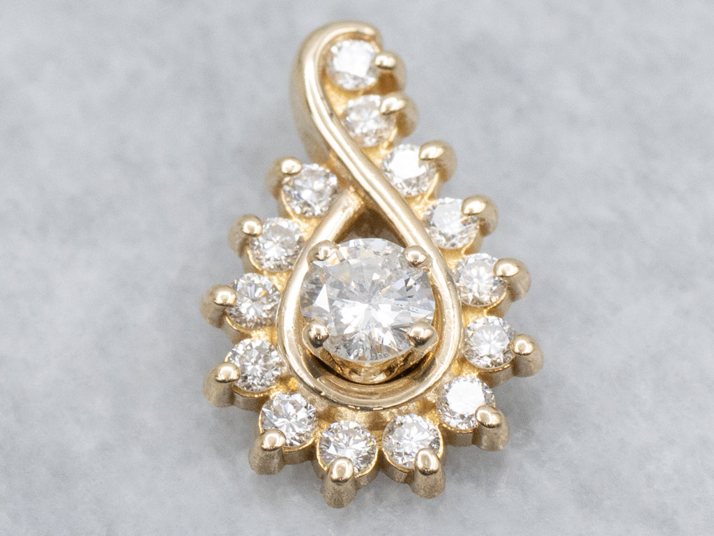 Yellow Gold Brilliant Diamond Halo Pendant