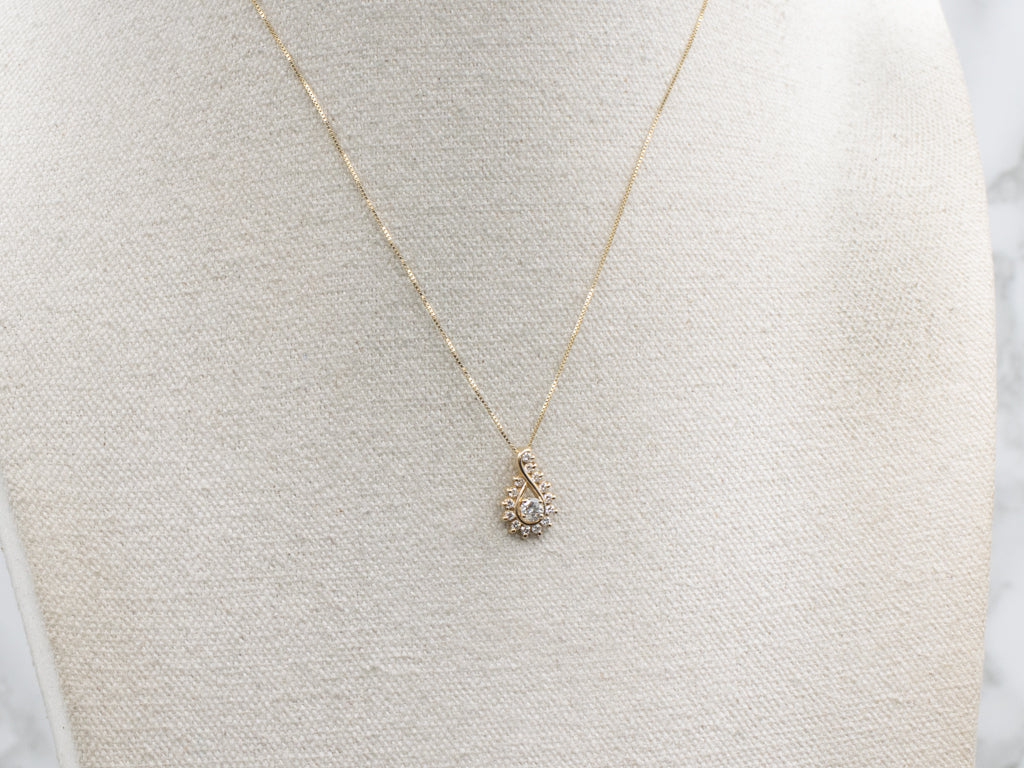 Yellow Gold Brilliant Diamond Halo Pendant