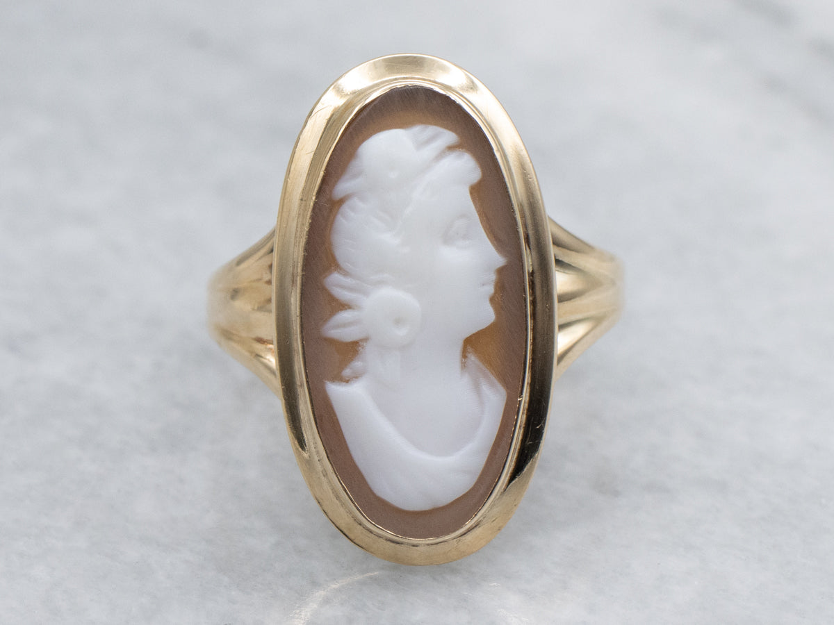 Elongated Oval Cameo Vintage Yellow Gold Ring