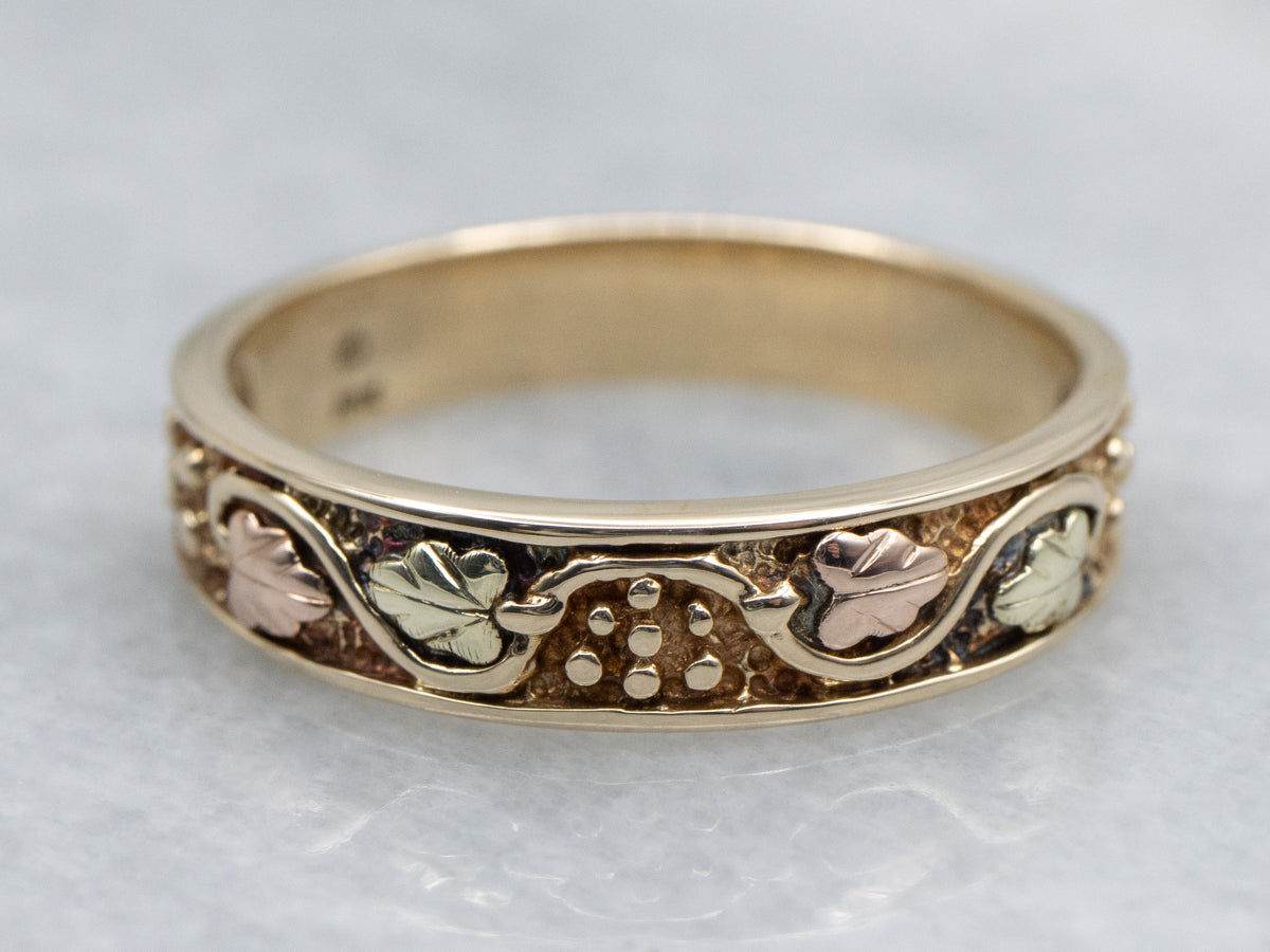 Black Hills Tri-Color Gold Botanical Pattern Band