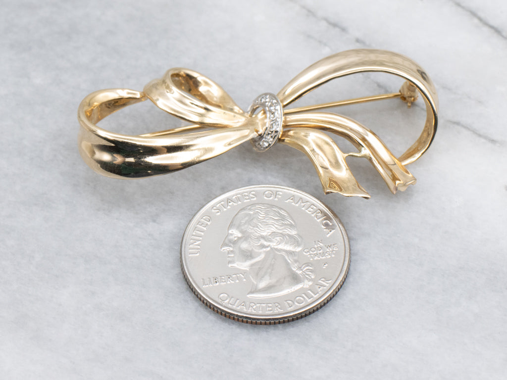 Vintage Two-Tone Gold Looping Diamond Ribbon Brooch