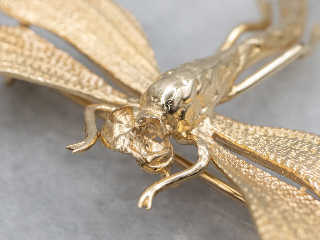 Detailed Yellow Gold Dragonfly Pin
