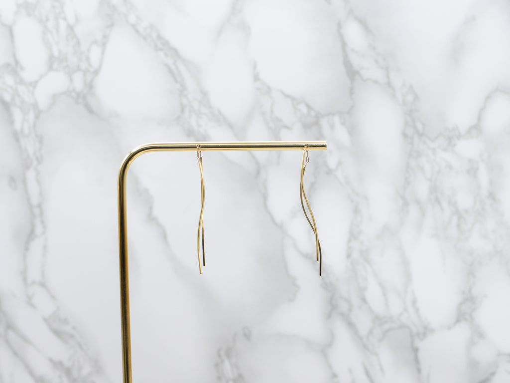 Minimalist Yellow Gold Curved Threader Earrings