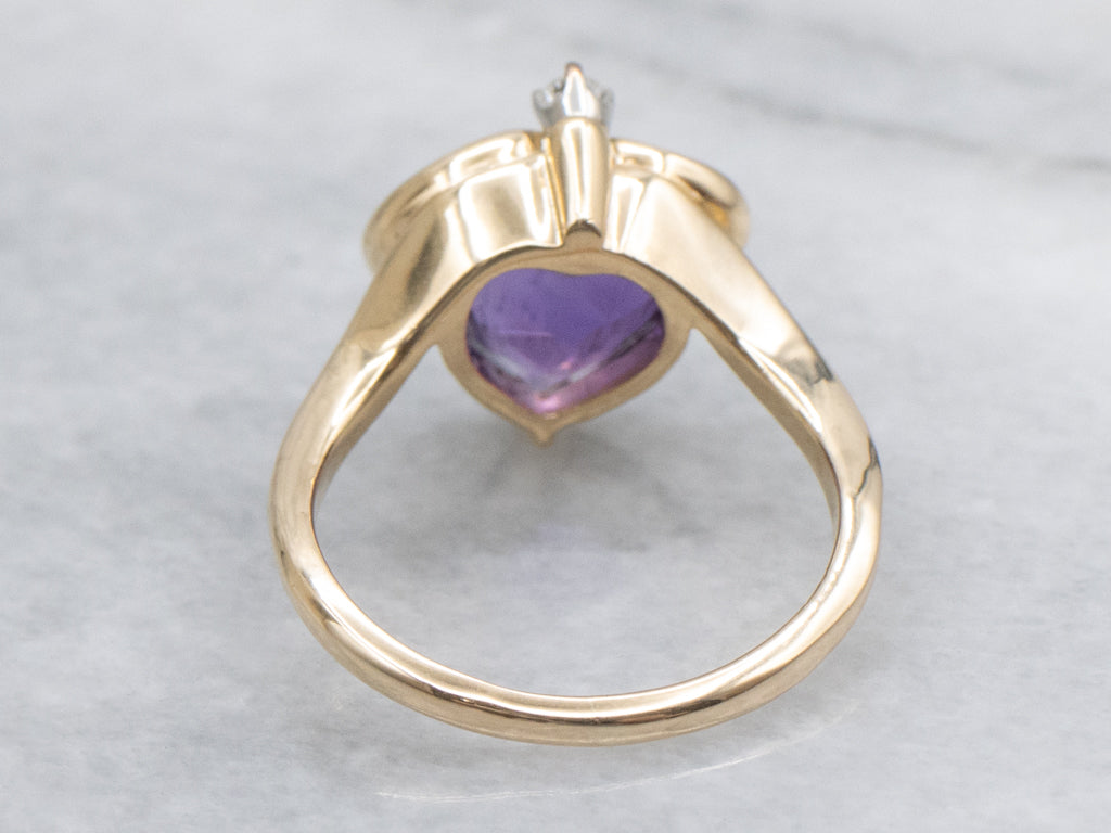 Modernist 1980s Gold Amethyst Cabochon Heart and Diamond Ring