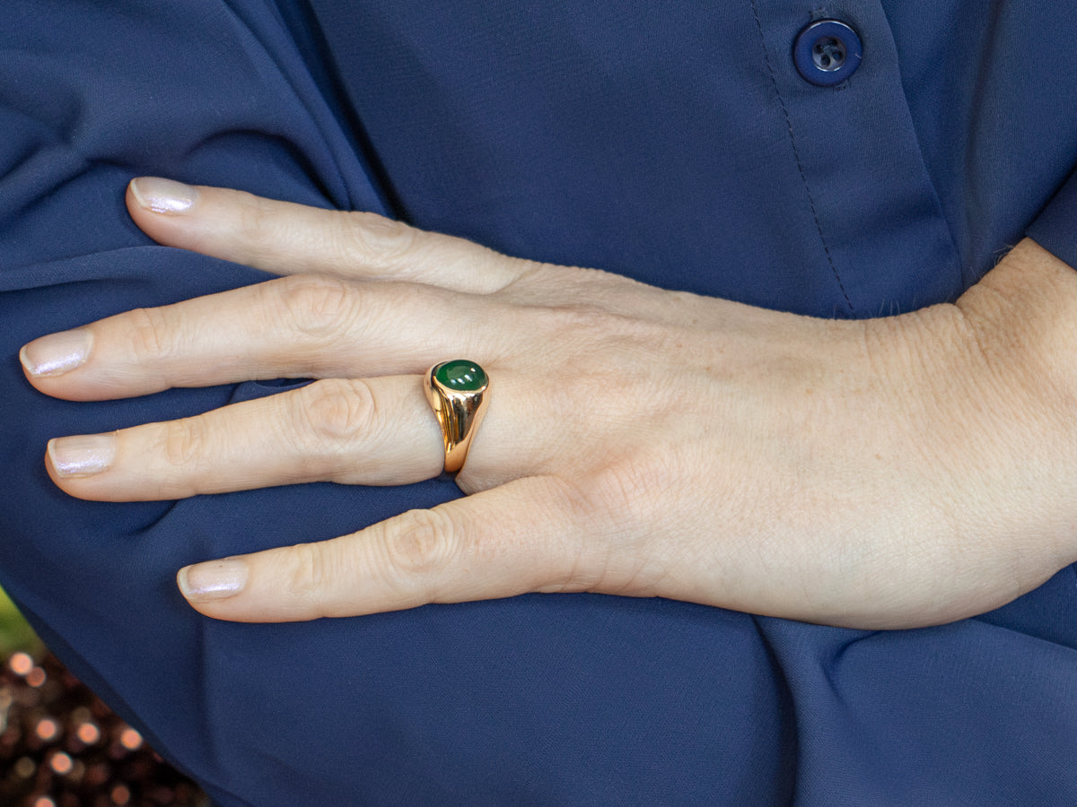 Unisex Green Onyx and Gold Cabochon Ring