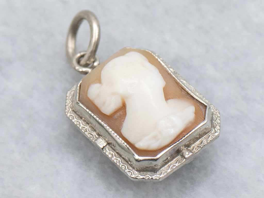 Double-Sided Cameo and Mother-of-Pearl White Gold Pendant