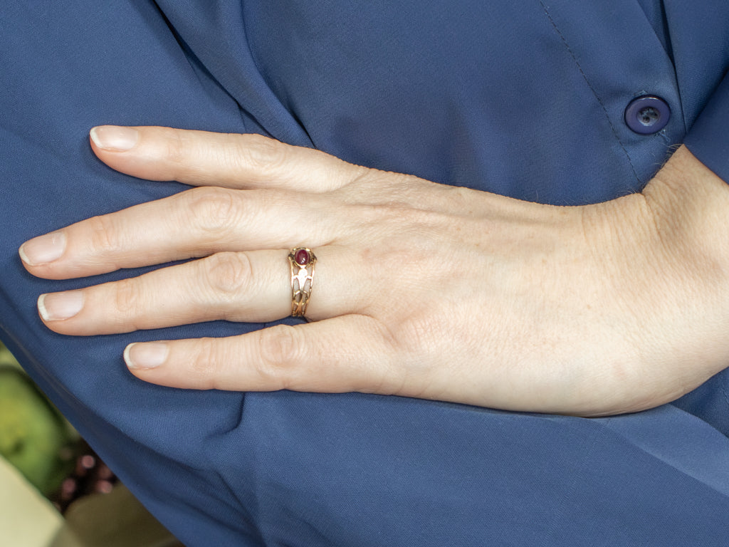 East-West Set Ruby Cabochon and Diamond Gold Ring