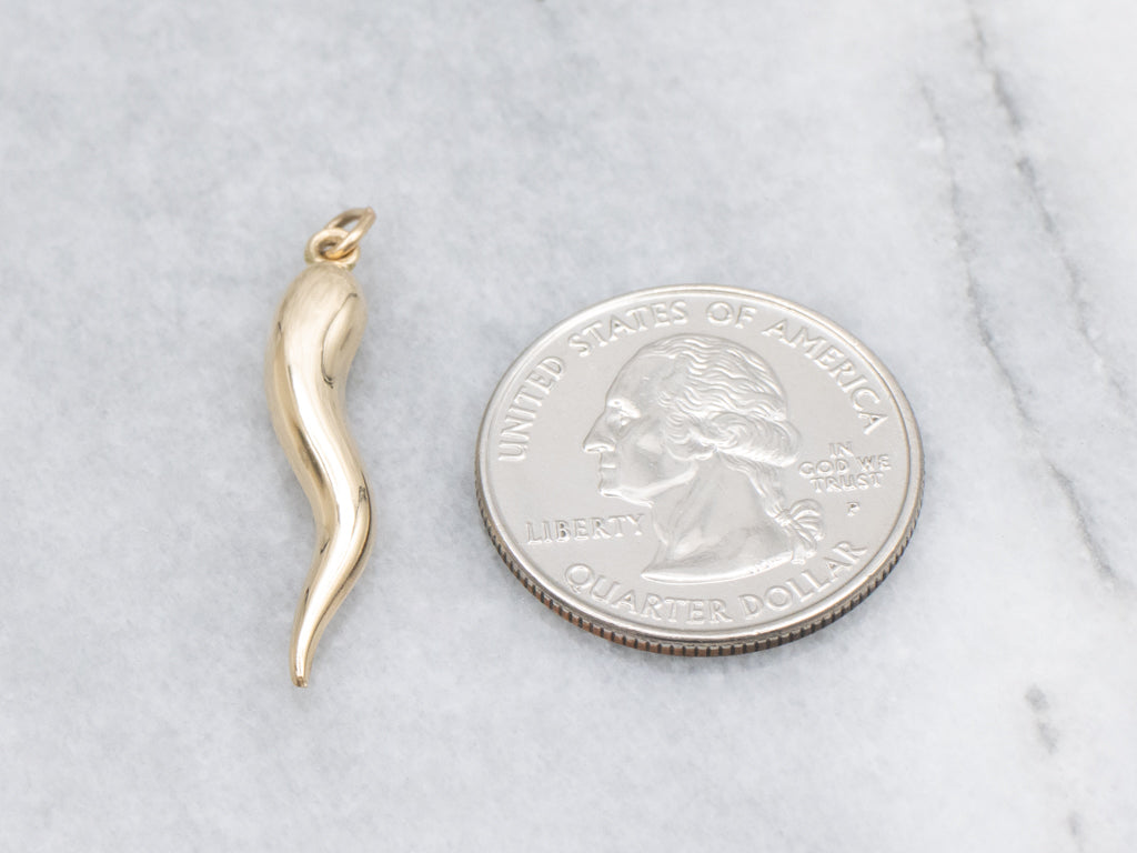 Yellow Gold Italian Horn Pendant