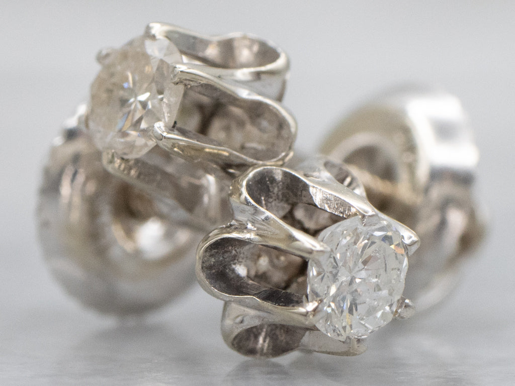 Vintage Buttercup-Set White Gold Diamond Stud Earrings